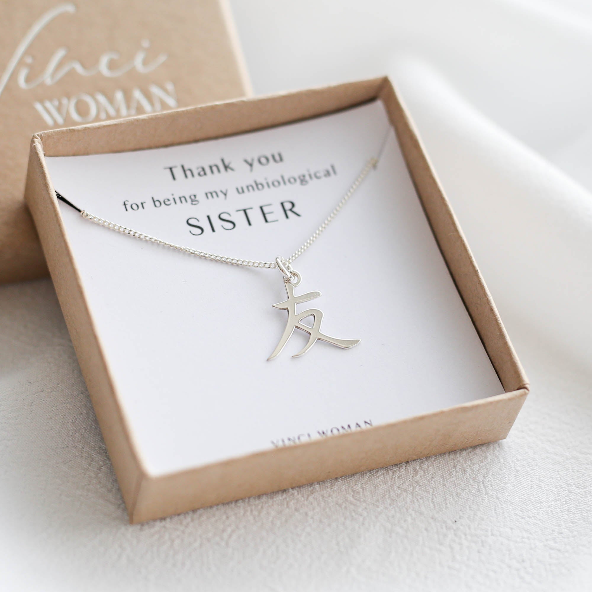 Friendship Gift - Unbiological Sister Necklace - Vinci Woman