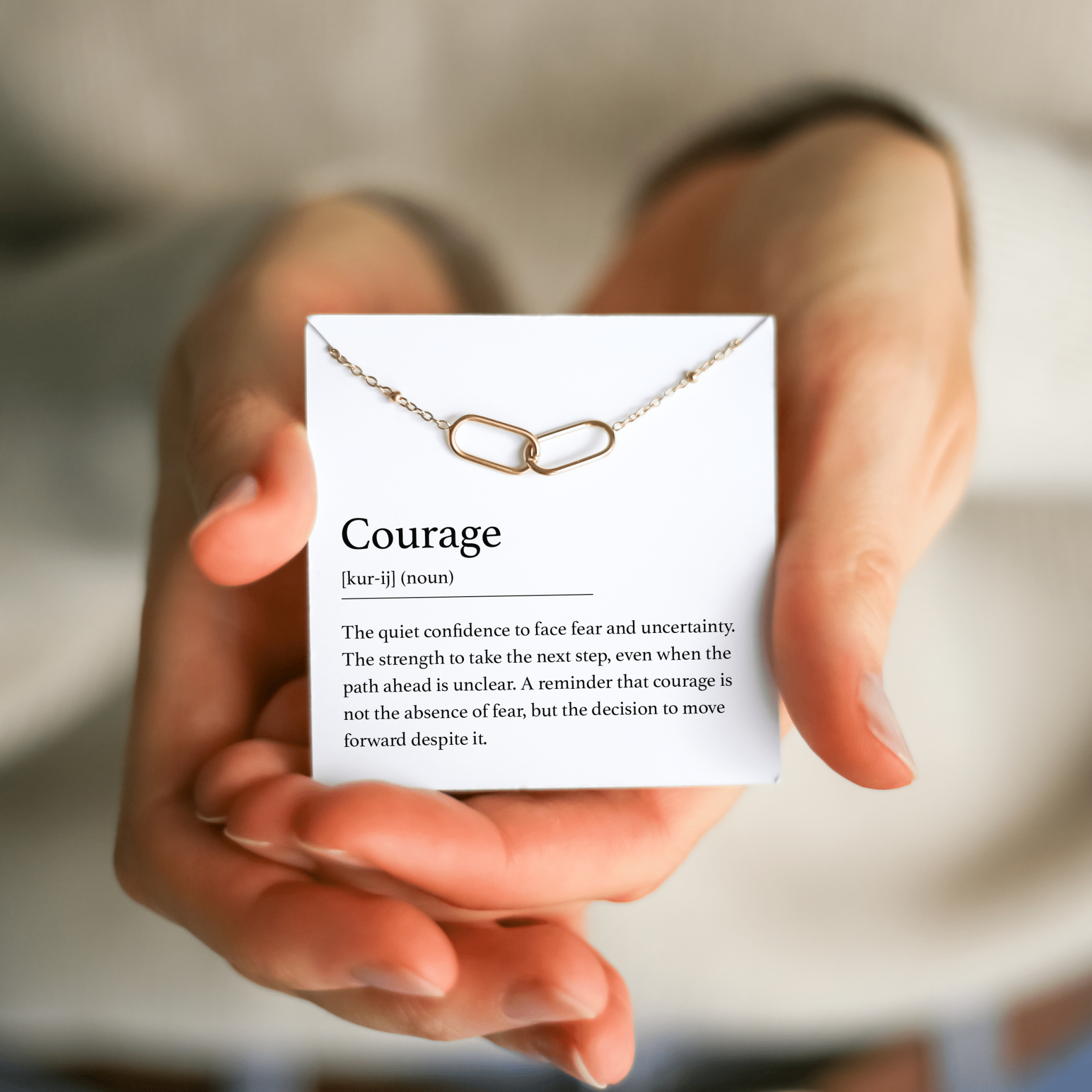 Courage Necklace - Vinci Woman