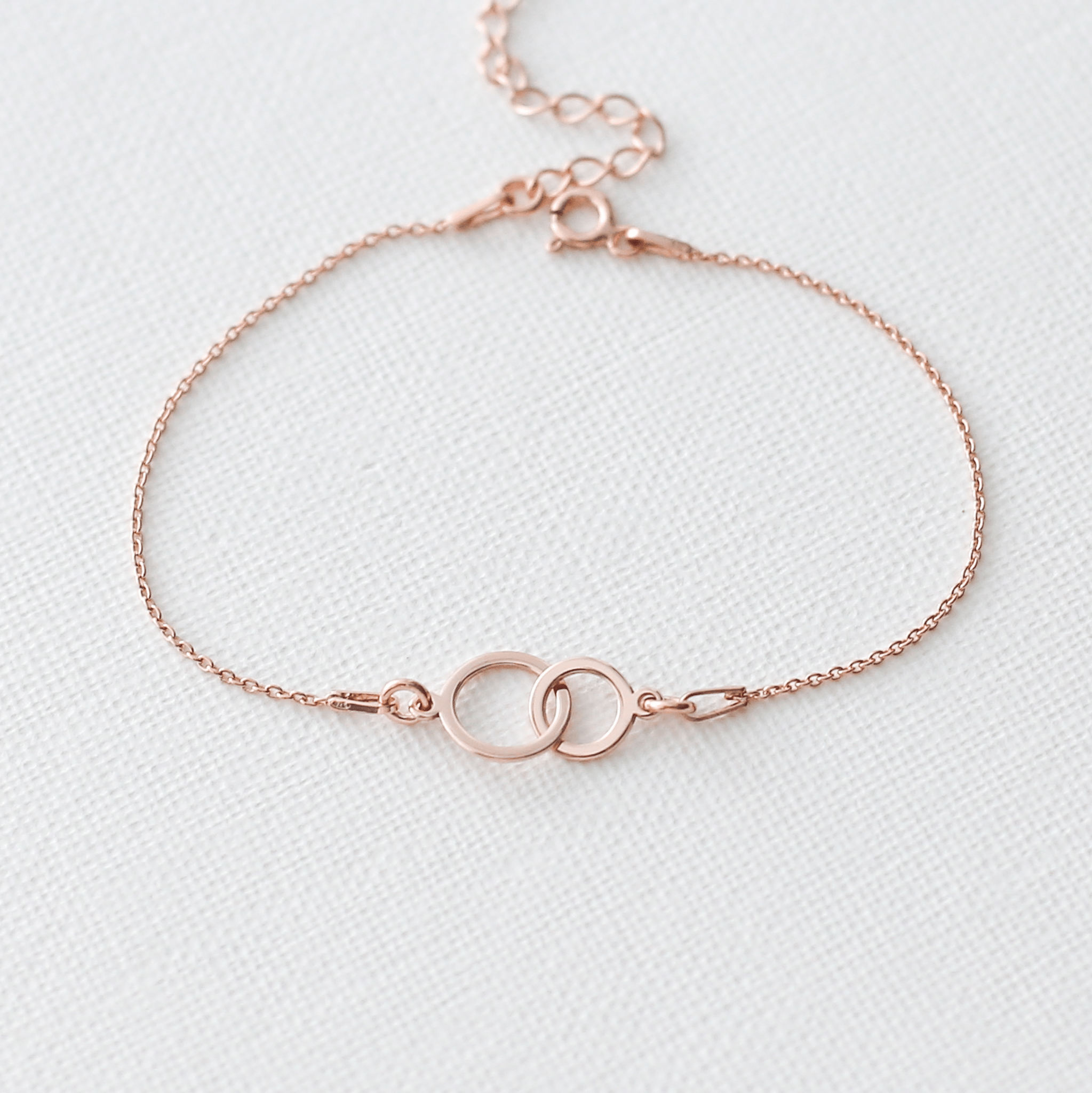 Daughter - in - Law Bracelet – Interlocking Circles Gift - Vinci Woman