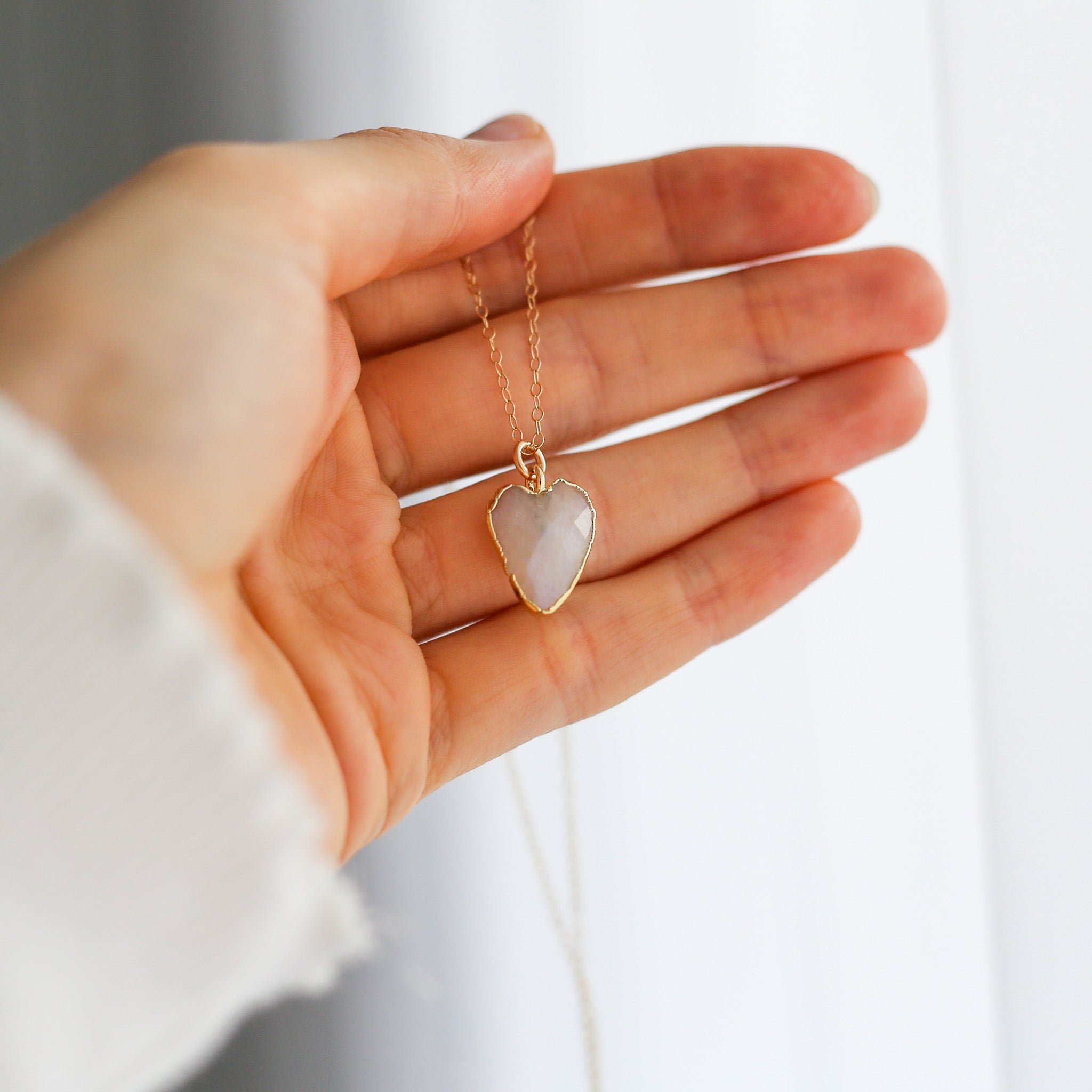 Heart Moonstone Necklace - Vinci Woman