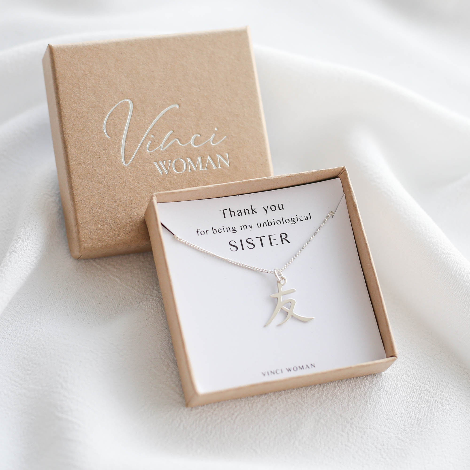 Friendship Gift - Unbiological Sister Necklace - Vinci Woman