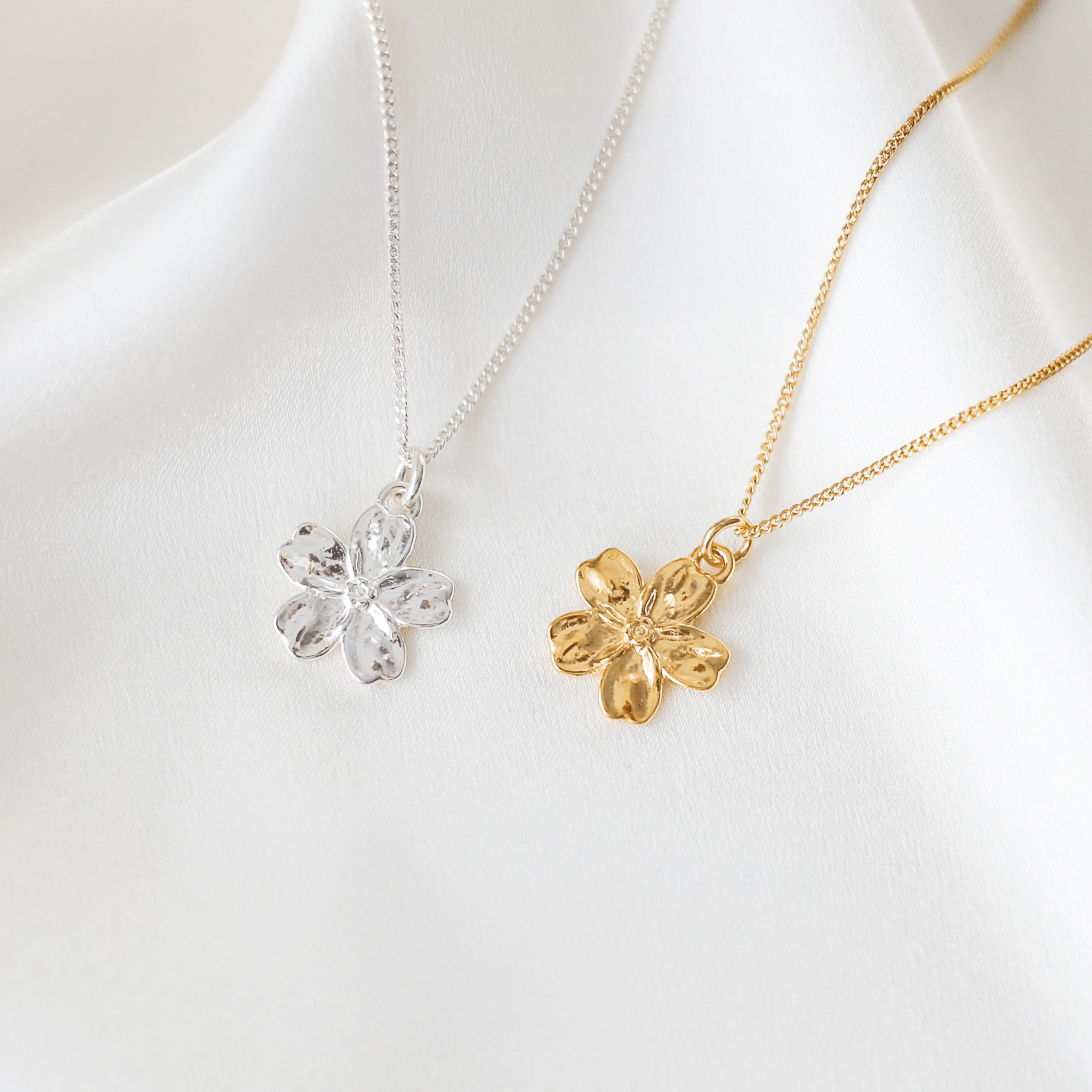 Forget - Me - Not Necklace - Vinci Woman